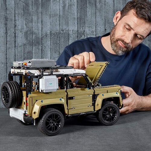 42110 Land Rover Defender LEGO® TECHNIC?