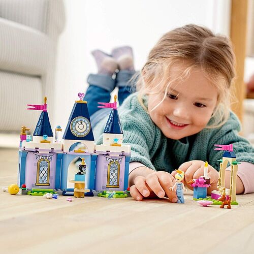 43178 Fiesta en el Castillo de Cenicienta LEGO® Disney?