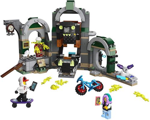 70430 Newbury Subway LEGO® Hidden Side?