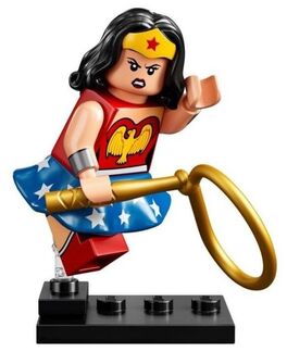 71026-11 LEGO® MINIFIGURES® DC Super Heroes Series - Wonder Woman?