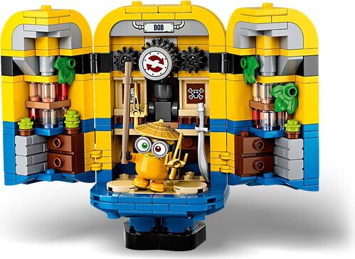 75551 Brick-built Minions and their Lair LEGO ® Minions