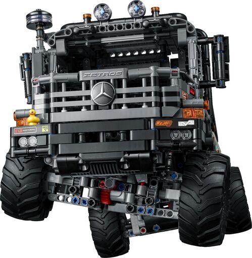 Lego Technic - 4x4 Mercedes-Benz Zetros Trial Truck
