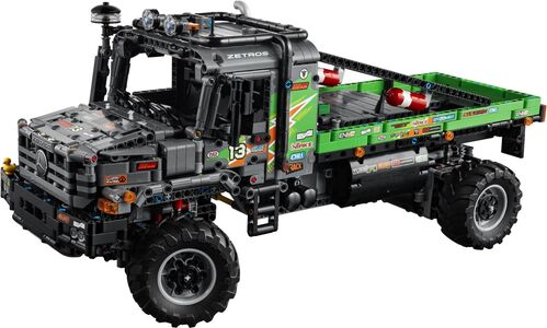Lego Technic - 4x4 Mercedes-Benz Zetros Trial Truck