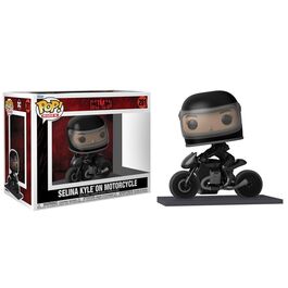 FUNKO POP! RIDES THE BATMAN - SELINA KYLE (CATWOMAN) EN MOTOCICLETA