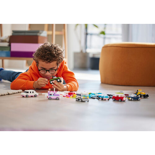 LEGO CLASSIC - VEHÍCULOS CREATIVOS