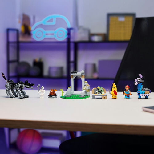 LEGO FORTNITE - CAMPAMENTO DE BANANO Y BUJÍA