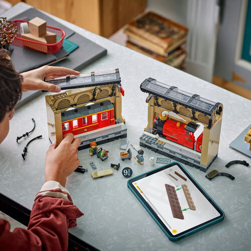 LEGO HARRY POTTER - RINCÓN ENTRE LIBROS: EXPRESO DE HOGWARTS