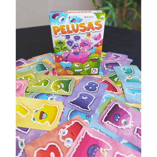 JUEGO PELUSAS
