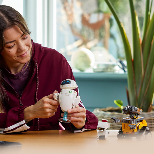 LEGO DISNEY - PIXAR WALL-E Y EVE