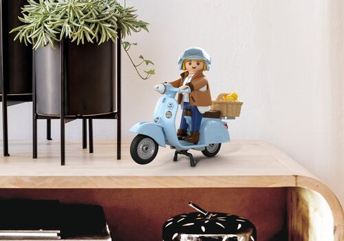 PLAYMOBIL - VESPA 80º ANIVERSARIO: ESTILO ICÓNICO