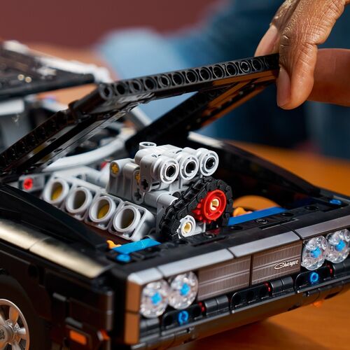 LEGO TECHNIC - COCHE DODGE CHARGER R/T DE FAST AND FURIOUS