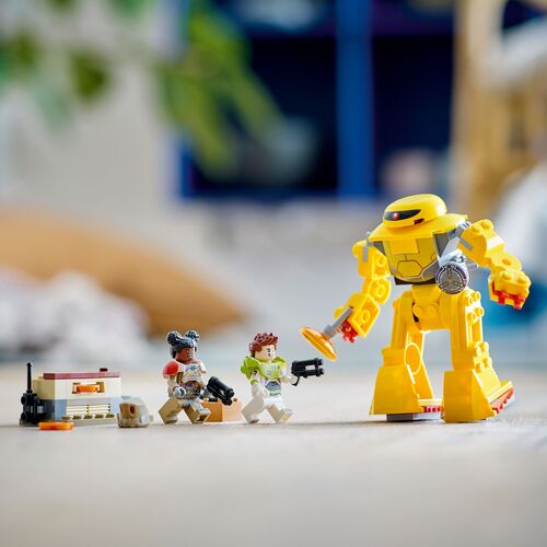 Lego Disney Lightyear Duelo contra Zyclops