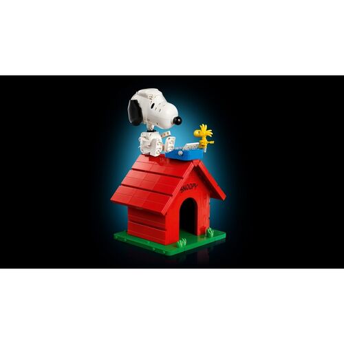 LEGO IDEAS - PEANUTS: LA CASETA DE SNOOPY