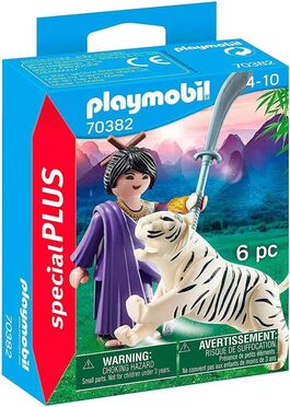PLAYMOBIL - LUCHADORA ASIÁTICA CON TIGRE